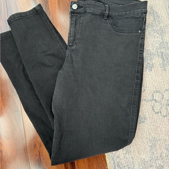 New York & Co jeggings - Picture 6 of 8